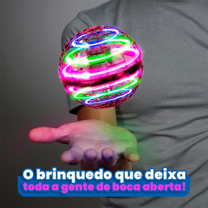 O brinquedo que voa, gira e brilha - SpinNova